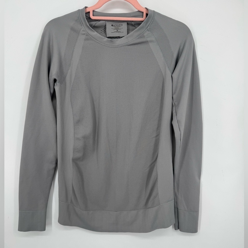 Athleta Women's Long Sleeve Fitted Trophy Top With Cutout Mesh Back Size Medium